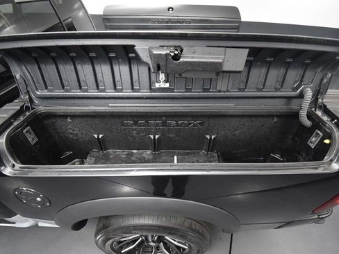 Used 2016 RAM 1500 Laramie w/ Convenience Group image 37