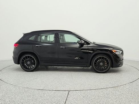 Used 2022 Mercedes-Benz GLA 35 AMG 4MATIC image 4