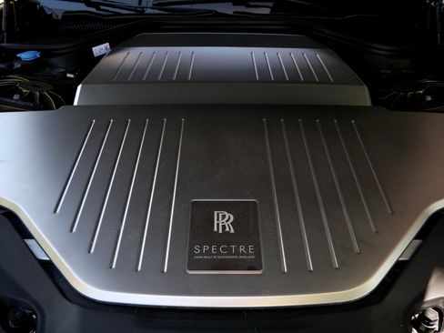 Certified 2024 Rolls-Royce Spectre w/ Spectre Launch Package AWD/4WD image 33