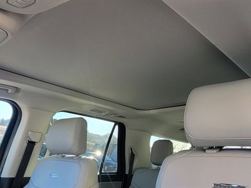 Used 2025 Ford Expedition Max Platinum image 47