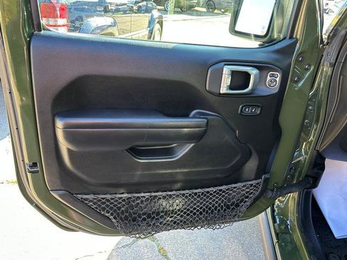 Certified 2021 Jeep Gladiator Sport image 7