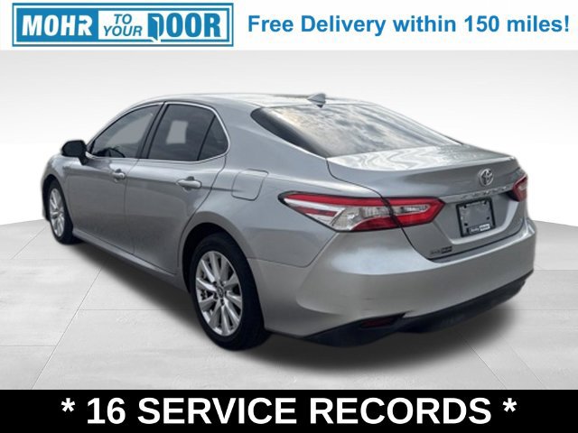 Used 2019 Toyota Camry LE FWD image 3