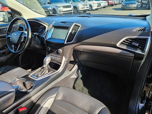 Used 2016 Ford Edge SEL w/ Equipment Group 201A AWD/4WD image 11