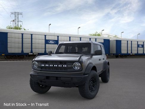 New 2026 Ford Bronco 4-Door w/ Sasquatch Package image 2