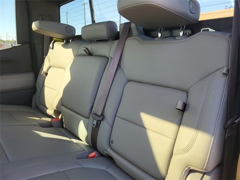 Used 2020 Chevrolet Silverado 1500 LTZ w/ LTZ Plus Package image 14