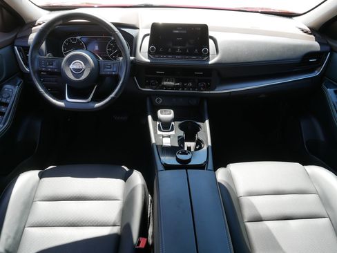Certified 2023 Nissan Rogue SV w/ SV Premium B Package AWD/4WD image 10