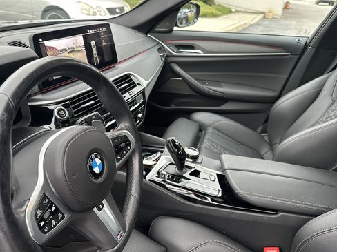 Used 2023 BMW 540i xDrive w/ Executive Package image 8