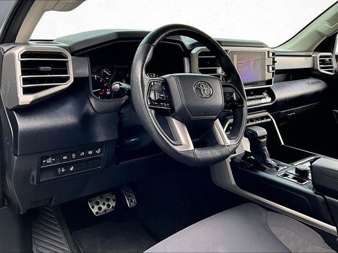 Used 2022 Toyota Tundra SR5 w/ TRD Off-Road Package image 18