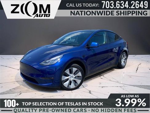 Used 2023 Tesla Model Y Long Range AWD/4WD image 1