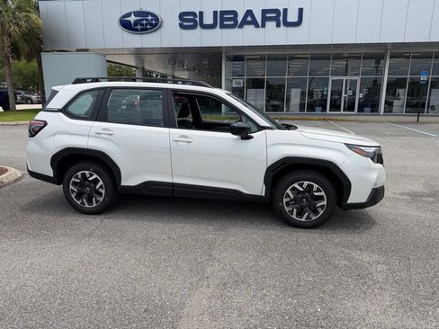 Used 2026 Subaru Forester AWD/4WD image 2