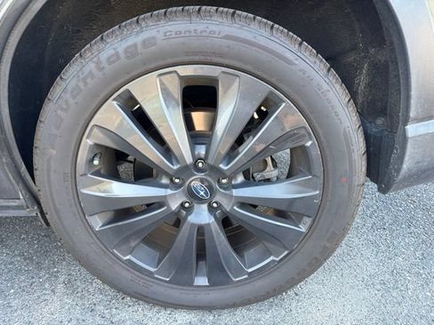 Used 2022 Subaru Ascent Onyx Edition AWD/4WD image 20