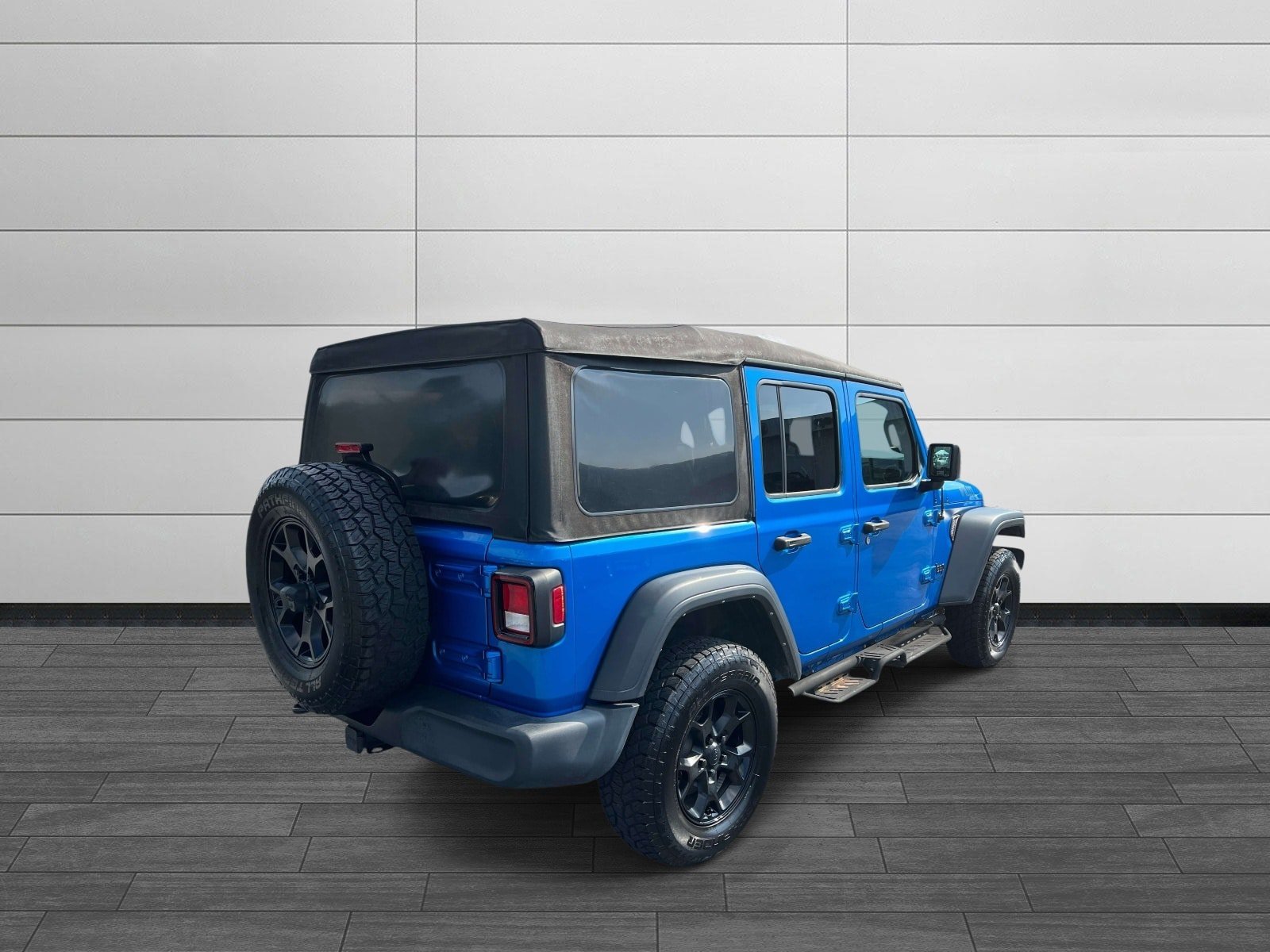 Used 2022 Jeep Wrangler Unlimited Sport AWD/4WD image 3