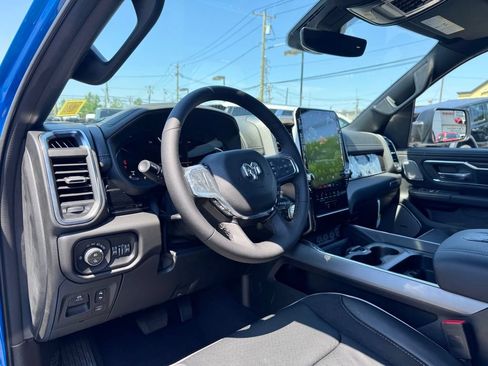 New 2026 RAM 1500 Laramie AWD/4WD image 13