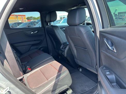 Used 2023 Chevrolet Blazer RS w/ Enhanced Convenience Package FWD image 13