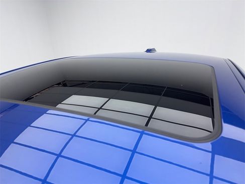 Used 2023 BMW i4 eDrive40 w/ M Sport Package image 13