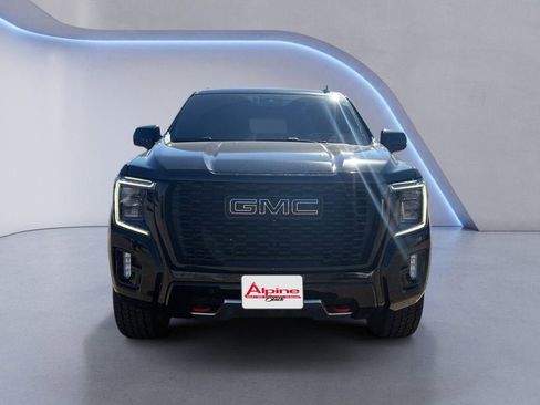 Used 2024 GMC Yukon AT4 w/ Technology Package image 8