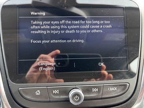 Used 2020 Chevrolet Equinox Premier image 30