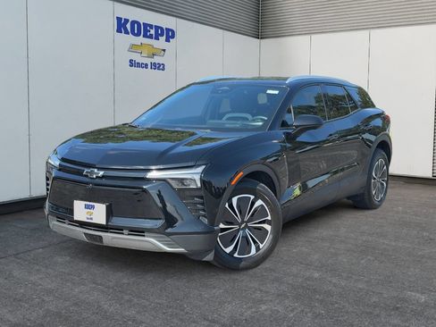 Used 2024 Chevrolet Blazer EV LT AWD/4WD image 1