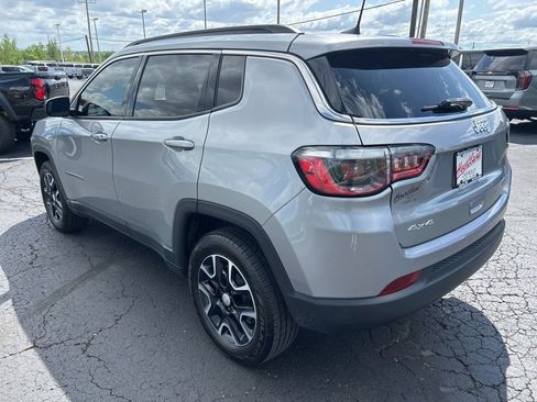 Used 2022 Jeep Compass Latitude AWD/4WD image 14