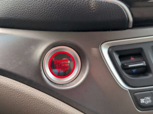 Used 2019 Honda Pilot EX-L image 25