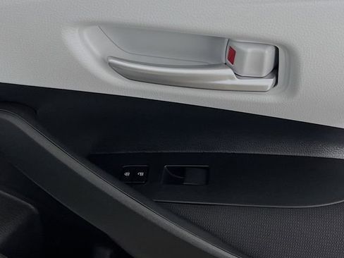 New 2026 Toyota Corolla SE image 29