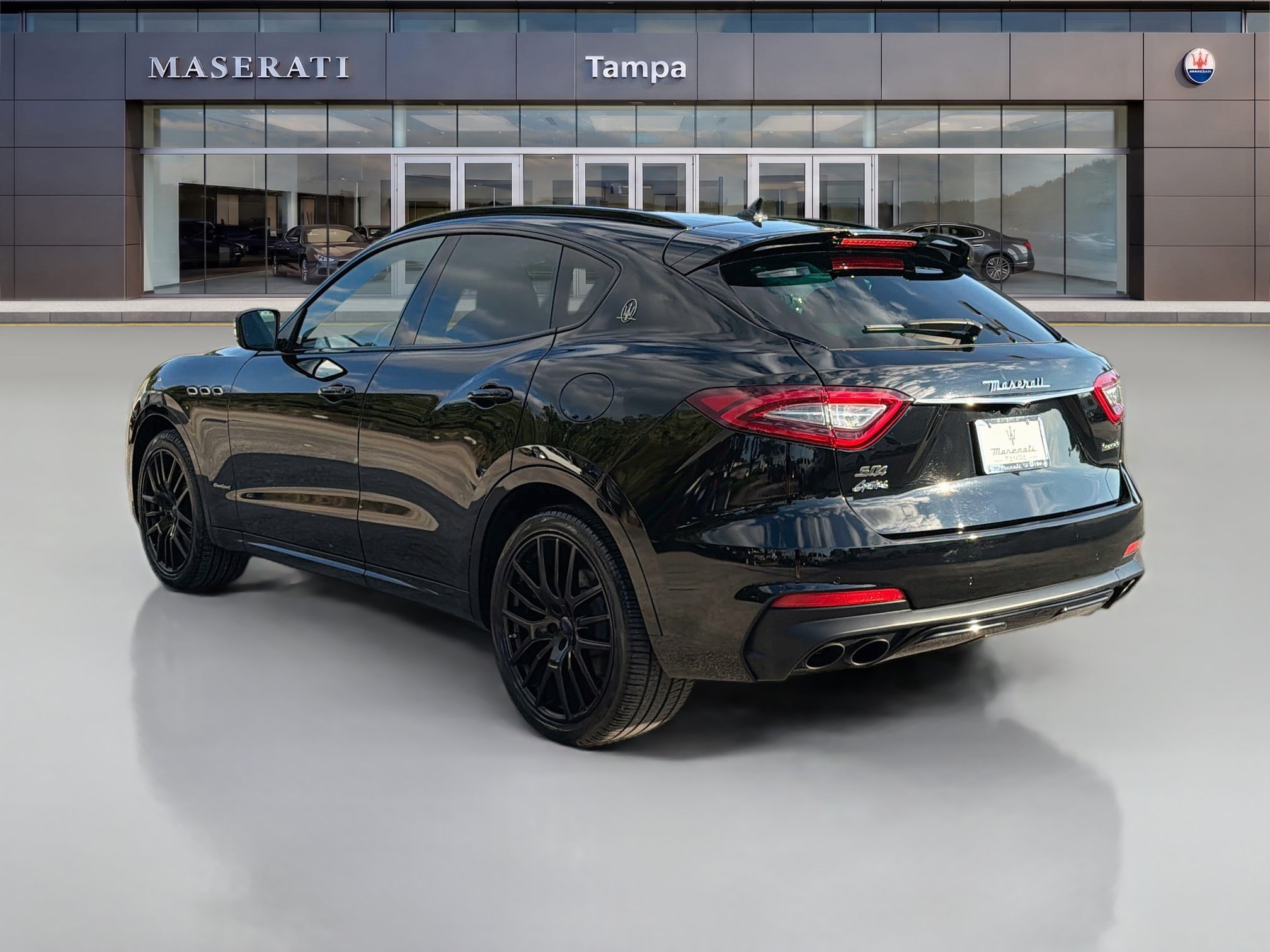 Used 2019 Maserati Levante S GranSport AWD/4WD image 5