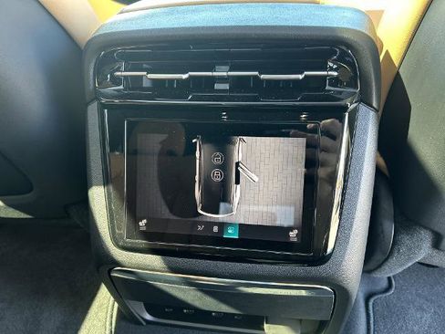 New 2025 Cadillac Escalade IQ Luxury 2 AWD/4WD image 8