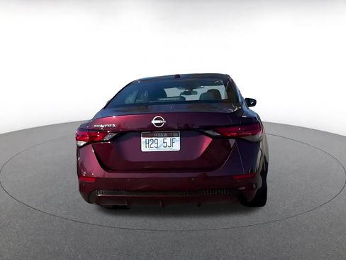 Used 2025 Nissan Sentra SV FWD image 11