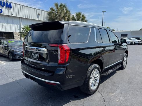 Used 2021 GMC Yukon SLT w/ SLT Premium Package AWD/4WD image 8