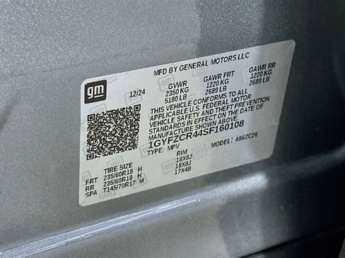 Used 2025 Cadillac XT4 Premium Luxury FWD image 23