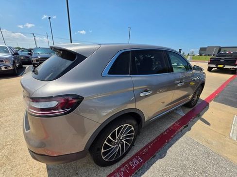 Used 2020 Lincoln Nautilus Reserve w/ Cargo Utility Package AWD/4WD image 7