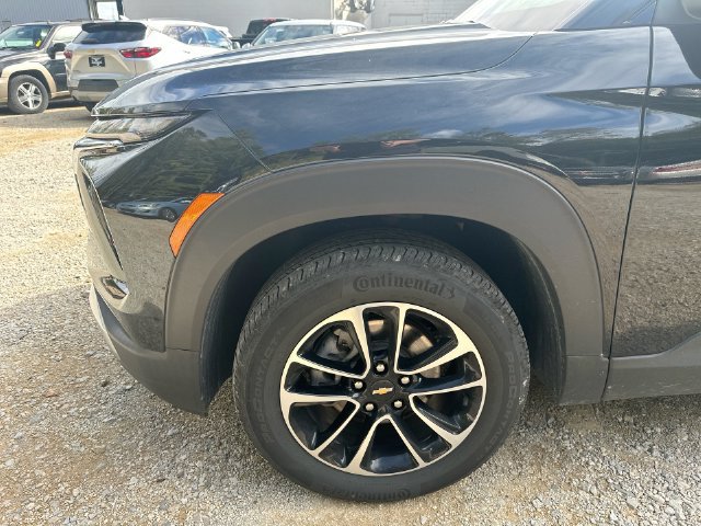 Used 2024 Chevrolet TrailBlazer LT w/ Convenience Package AWD/4WD image 44