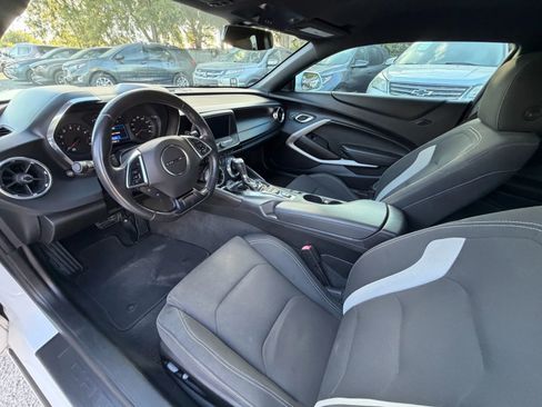 Used 2019 Chevrolet Camaro LT image 18