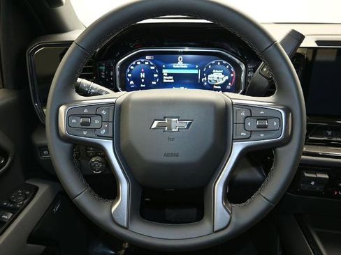 New 2026 Chevrolet Silverado 2500 ZR2 image 15