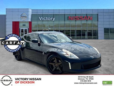 Used 2017 Nissan 370Z Touring RWD image 1