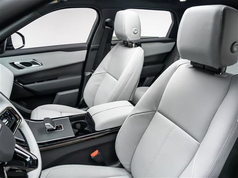 New 2026 Land Rover Range Rover Velar S image 17