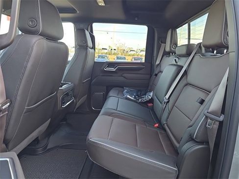New 2025 GMC Sierra 2500 Denali w/ Max Trailering Package image 16
