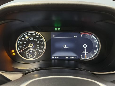 Used 2022 Genesis G70 3.3T RWD image 28