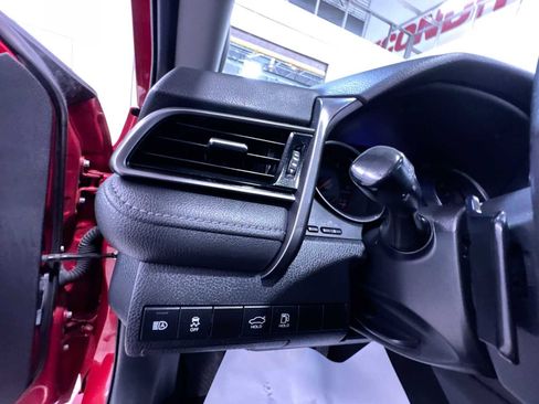 Used 2021 Toyota Camry XSE w/ Navigation Package image 16