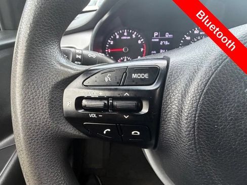 Used 2019 Kia Rio S FWD image 32