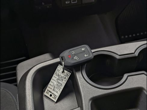 Used 2019 Chevrolet Silverado 1500 LT w/ All-Star Edition AWD/4WD image 33