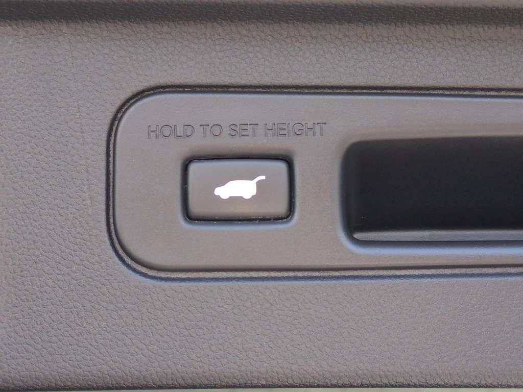 Used 2025 Honda Pilot Touring image 32