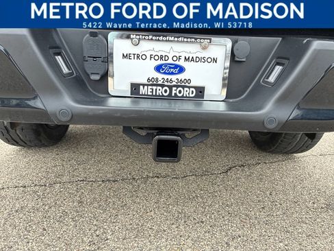 Used 2018 Ford F150 Lariat w/ Equipment Group 502A Luxury AWD/4WD image 11
