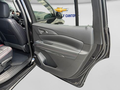 New 2026 Chevrolet Traverse RS FWD image 16