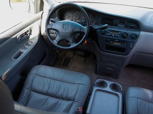 Used 2000 Honda Odyssey EX image 20