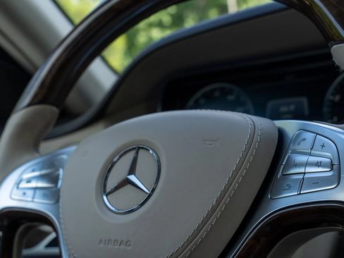 Used 2017 Mercedes-Benz S 550 4MATIC Sedan image 26