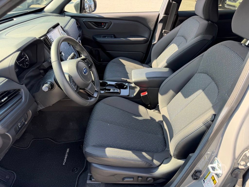 Used 2026 Subaru Forester Premium AWD/4WD image 23