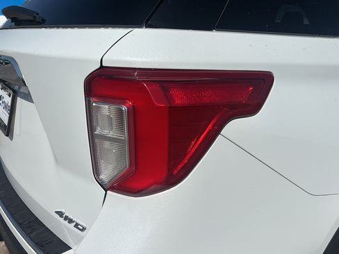 Used 2024 Ford Explorer King Ranch w/ Technology Package AWD/4WD image 47