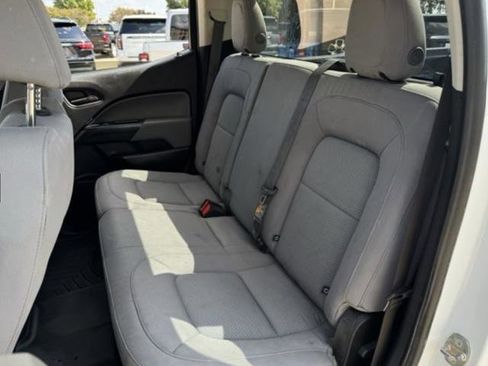 Used 2022 Chevrolet Colorado W/T w/ WT Convenience Package image 4