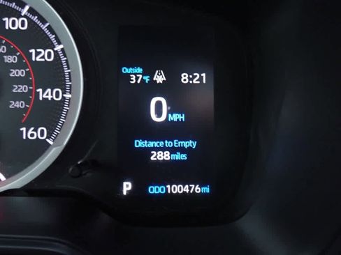 Used 2020 Toyota Corolla SE image 29